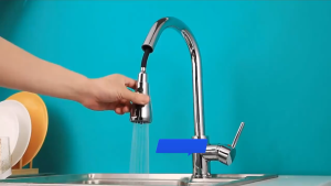 Modern Stainless Steel Kitchen Mixer Tap with Pull Out Sprayer 360 Degree Rotary Nozzle for Kitchen Sink 1/2 Hole Installation (Easy to Clean)