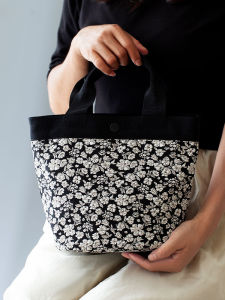 Ins Style Black and White Tote Lunch Bag