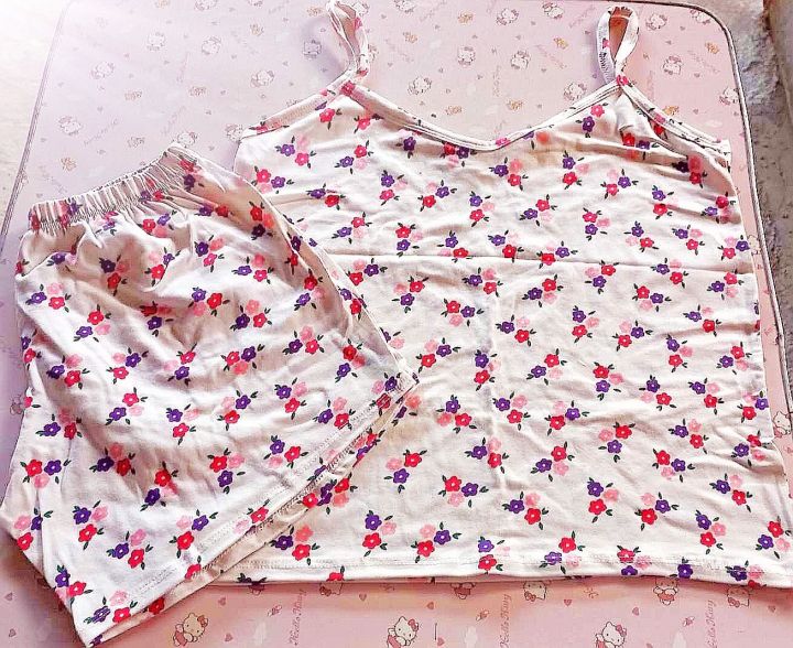 Sexy%20Strap%20Top%20and%20Dolphin%20Shorts%20Terno%20Coordinates%20Freesize%20-%20Image%203