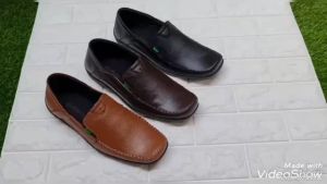 SEPATU KERJA PANTOFEL PRIA KULIT ASLI KICKERS / SEPATU PANTOFEL FORMAL WEDDING PERNIKAHAN DAN CASUAL COWOK TERBARU / SEPATU KANTOR LAKI-LAKI BISNISMAN PROMO / SEPATU SLIP ON DI JAMIN KULIT TERLARIS