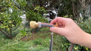 Hodeso High-Pressure Water Gun Nozzle / Adjustable High Pressure Water Spray Gun Brass Nozzle Garden Hose Pipe Lawn Car
