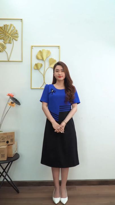 Đầm Body Xanh Côban Cổ Tròn Phối Voan Lunar Dress - Đầm Quỳnh Anh Luxury  Fashion