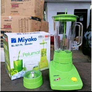 BLENDER MIYAKO BL-301 PL / 101 PL(ATOM)  yang anti pecah KAPASITAL GELAS 1LITER terbuat  material Stainless Steel sehingga aman untuk digunakan. -Menghaluskan bumbu kering bukan hal yang sulit lagi