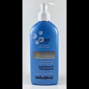 Sữa rửa mặt tẩy da chết Lacura Cleansing Exfoliating Scrub Oil Free cải thiện lỗ chân lông giảm thâm mụn 207ml của Mỹ