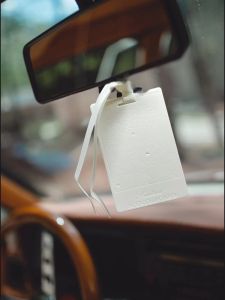 Long Lasting Fragrance Diffusers & Solid Perfumes: Enhance Your Wardrobe & Office Space