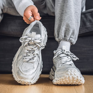 KANHAI | Soft Bottom Increase Height Autumn Breathable Dad Shoes