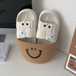 Inaso Sandal Jelly Slipper Wanita: Kenyamanan & Anti-Licin