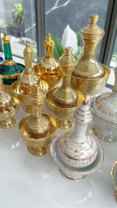 กรวดน้ำ ทอง/ไทยธรรมทอง&ใส/ใส-มรกต-ไพลินลายทอง(ใหม่)