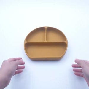JIYU [JB-004] Silicone Divided Round Plate / Piring Silikon Bulat dengan 3 lubang BPA FREE