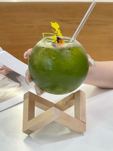 Atmospheric Moon Shape Glass Cup round Ball Design Fruit Tea Ice Coffee Unique Style Beverageware Transparent Nordic Style