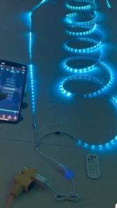 LED Đuổi tự chạy ARGB 16 Triệu Màu Điêu Khiển Bằng Điện Thoại và remote Led decor phòng