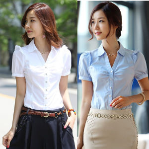 เสื้อเชิ้ตคอวีแขนสั้นสีขาวของผู้หญิงมืออาชีพธุรกิจเสื้อผ้าลําลองสลิมฟิต Ruffles พัฟแขนความรู้สึกการออกแบบ