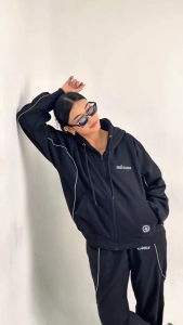 Noisome Hoodie Zipper Boxy Reflective - Revenge - Hitam