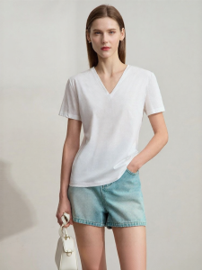 AMII | Minimalist Pure Color Stretch Letter Embroidery Shiny Cotton T-Shirt