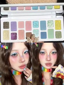 Multicolor Eye Shadow Palette with Shimmer and Matte Finish