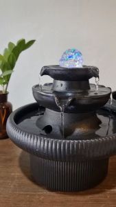 น้ำพุล้นตั้งโต๊ะ รุ่นทรงกลมเซรามิกสีดำมี 2 ขนาด L XL น้ำผุดตกแต่งบ้านเสริมฮวงจุ้ย ให้เป็นของขวัญมงคล