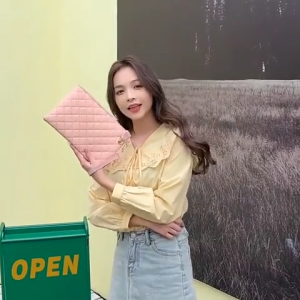 TQJ TAS TANGAN DOMPET CLUTCH HANDBAG POUCH DOMPET WANITA TAS SLETING + PENGUNCI RESLETING TAS - PUTIH