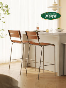 เก้าอี้บาร์สไตล์ย้อนยุคแบบเข็มขัดสำหรับใช้ในบ้าน รั้งตกแต่งด้วยเหล็ก สำหรับบาร์และห้องน้ำ ตกแต่งด้วยไม้จริง