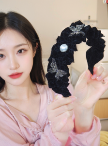 Velvet Hairband Womens Autumn Winter New Face Wash Wide Edge Hair Ties Butterfly Decorative Hair Accessories Vintage Style