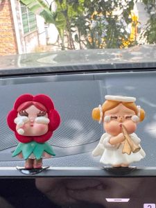 Cute Crybaby Car Display Decoration Resin Toy for BMW Interior Decoration Central Console Decorative Item Carriage Figure