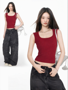 Red Knit Tank Top For Layering Sleeveless