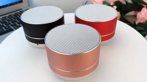 A10 ลําโพงบรูทูธ ลําโพง ลําโพงบลูทูธ โลหะผสม พกพาง่าย สะดวก เสียงนุ่มเบสหนัก ลําโพงเบสหนักๆ ฟังเพลง ลําโพงบรูทูธเบส