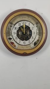 100% ORIGINAL SEIKO Melodies In Motion Volume Light Sensor Wall Clock QXM381 (QXM381B) [Jam Dinding Melodi]