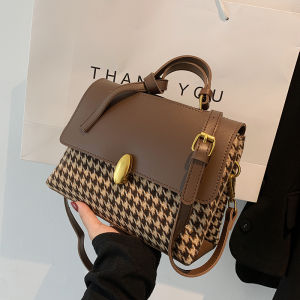 Trendy Women's Crossbody Bag: 2025 Spring Summer Vintage Woolen & High-End Plaid Small Square Bag