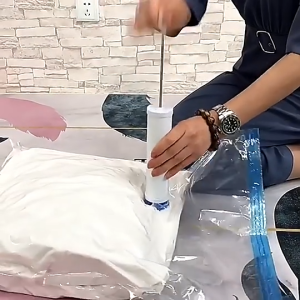 Pam Tangan untuk Beg Vakum Vacuum Bag Hand Pump Home Compression Space Saving Clothes Storage Bag Air Pump Vakum Penyimpanan Beg 压缩袋手泵