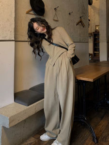 ชุดกีฬาลำลองผู้หญิงฤดูใบไม้ผลิและฤดูใบไม้ร่วงสีเขียวไม่สมมาตร กางเกงขายาวหลวมๆ สไตล์อเมริกัน ชุดสองชิ้น เสื้อผ้าทำงาน