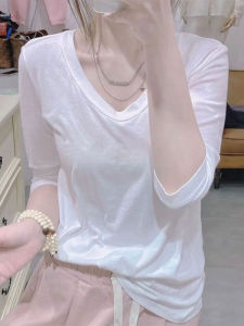 Summer New Arrival Loose-Fitting Lightweight Thin Breathable 3/4 Sleeve White V-neck T-shirt Womens Slimming Thin Pure Color Bottoming Shirt Tops