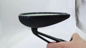 Spion Motor Cermin Biru dan Putih Anti Silau/Dapat Diputar 360 Derajat/ Spion Variasi Universal Semua Motor Spion Lipat