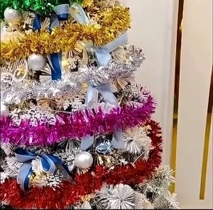 AT.MALL สายรุ้งปีใหม่/คริสต์มาส | สำหรับตกแต่งต้นคริสต์มาส/บ้าน | น้ำหนักเบา ตกแต่งง่าย | มี 2 ขนาด (2.8 ม. & 4.6 ม.)