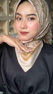 JILBAB SEGIEMPAT POUCH MOTIF / HIJAB POUCH MOTIF TERBARU LASERCUT /HIJAB POUCH SERAGAMAN TERBARU