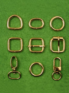 หัวเข็มขัดสีทองอ่อนหนา D-Clasp หัวเข็มขัดรูปปากเป็ดหัวเข็มขัดรูปตัว L หัวเข็มขัดรูปหัวม้ากุ้งหัวเข็มขัดรูปวงกลม