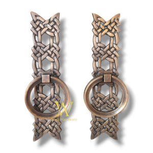 Tarikan Pintu Gebyok Kuningan Antik Motif Tali Ukir 25 cm 2 Pcs