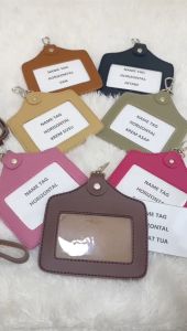 NAME TAG KULIT / ID CARD HOLDER KULIT/GANTUNGAN NAMA HORIZONTAL RN21