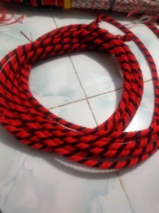 Tali Moncong Sapi / Tali Tongar/ Congar Sapi Tali Hidung sapi Uk 8 Panjang 2 Meter (warna Hitam merah)