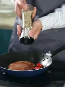 Glass Grinding Bottle 304 Stainless Steel Manual Salt Pepper Shaker Mill Grinder Muller Spice Sauce Grinder High Quality Kitchen Tools