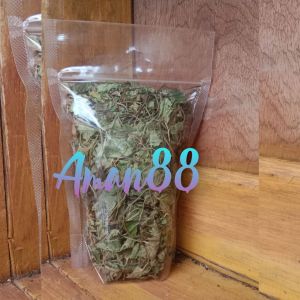 Daun pegagan kering siap pakai satu bungkus
