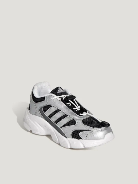 adidas%20%7C%20Gi%C3%A0y%20Th%E1%BB%83%20Thao%20Tr%E1%BA%BB%20Em%20Th%C3%B4ng%20H%C6%A1i%20-%20Image%204
