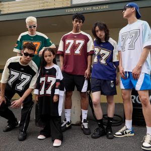 YEBO | Short Sleeve Retro Sporty Casual Olive T-Shirt for Basketball and Ice Hockey Men and Women