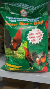 Cám gà đá cao cấp (xanh) Vina Sake tăng cơ bắp săn chắc túi 2kg.