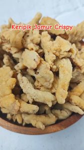 KERIPIK KRIPIK JAMUR CRISPY ORIGINAL 1KG CEMILAN SNACK ENAK MURAH
