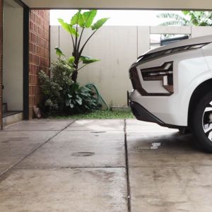 VONA Delta Sling Wallet - Handbag Pouch Lanyard Tas Pria Wanita SmartAccess Pocket Tali Panjang