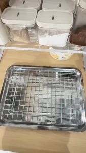 ถาดเหลี่ยม +ตะแกรง ถาดเสตนเลส ถาดใส่อาหาร ถาดใส่ขนม ถาด เสิร์ฟ ถาดรองของทอด40*30*2cm.