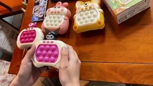 New Quick Push Game Fidget Toy Whack Mole Game Machine Decompression Puzzle Kids Toy Upgraded electronic popular push fast game console with suitable for adults and children restless toys