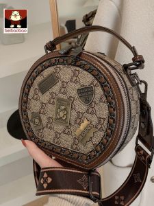 Trendy Bear Emblem Printed Crossbody Bag Fashionable Single Shoulder Womens Bag Handheld round Bag Casual Leisure Style