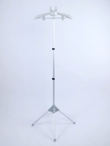 ขาตั้ง Steamer พร้อมโต๊ะรีดผ้ามือถือ Telescopic Garment Steamer Rack ไม้แขวนเสื้อแบบยืนพับได้สําหรับนึ่งเสื้อผ้า