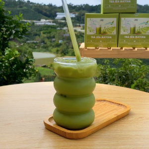 Trà Sữa Matcha Latte DalatFarm - Hộp 240g (12 túi x 20g)